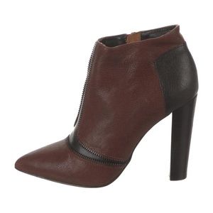 REBECCA MINKOFF
Leather Colorblock Pattern Boots